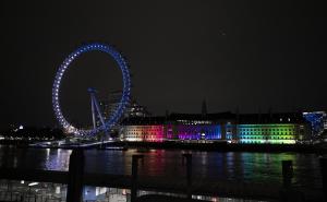 Foto: Anadolija / London Eye osvijetljen povodom Bajrama